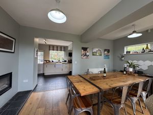 Dining Room- click for photo gallery